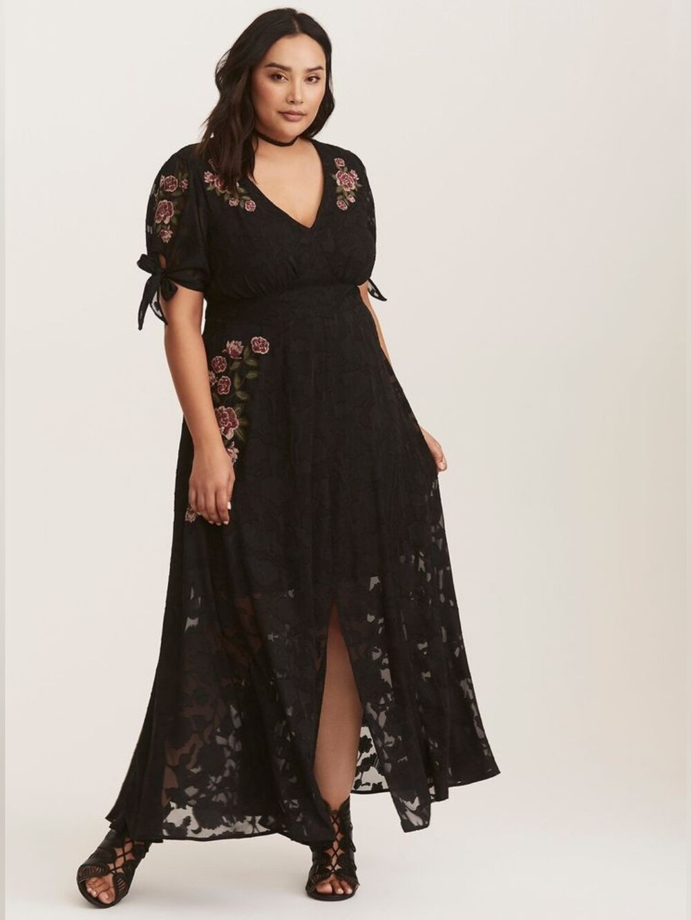 #24 torrid Black Lace Maxi Dress with Pink Floral Embroidery